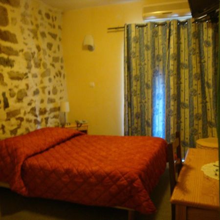 Le Bilboquet Hotel Le Puy-en-Velay ห้อง รูปภาพ