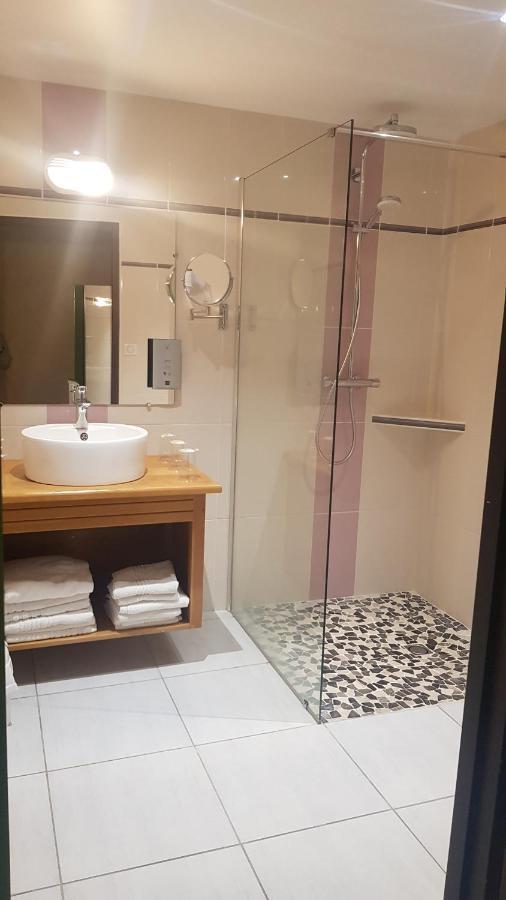 Le Bilboquet Hotel Le Puy-en-Velay ภายนอก รูปภาพ
