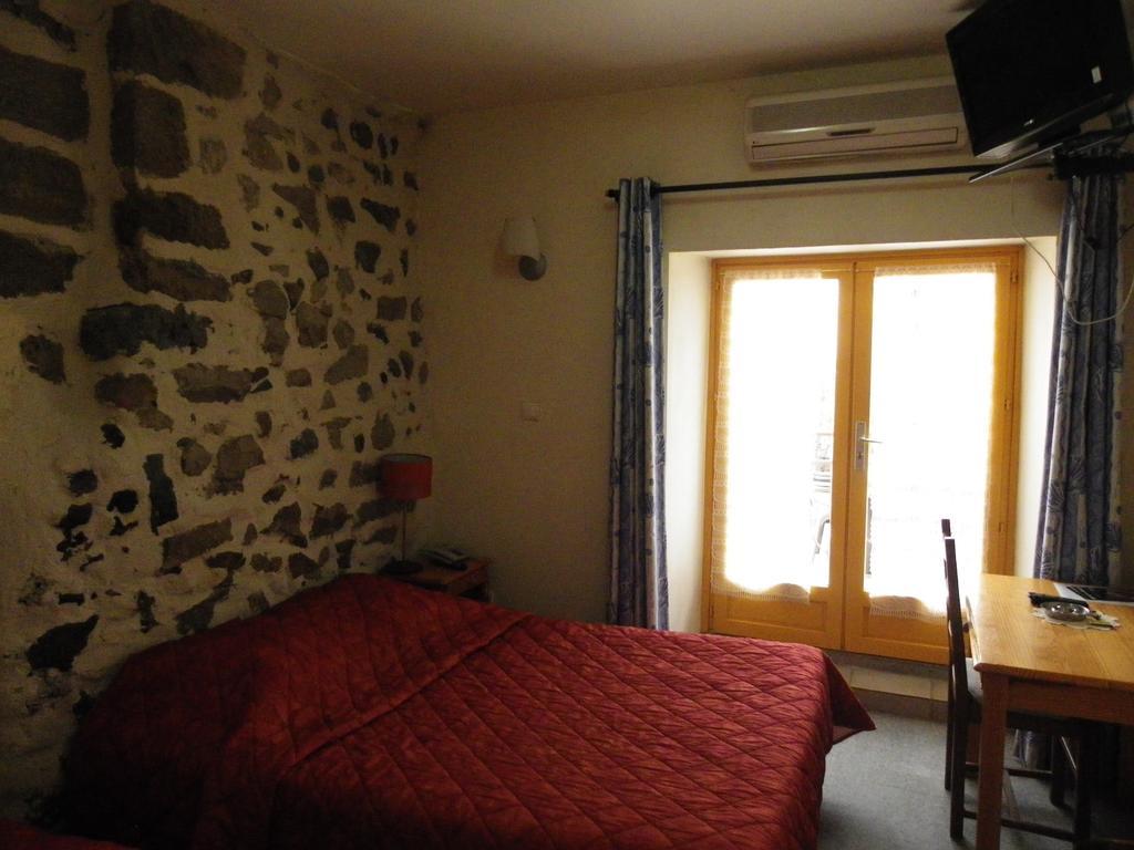 Le Bilboquet Hotel Le Puy-en-Velay ภายนอก รูปภาพ