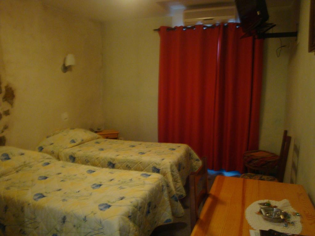 Le Bilboquet Hotel Le Puy-en-Velay ห้อง รูปภาพ