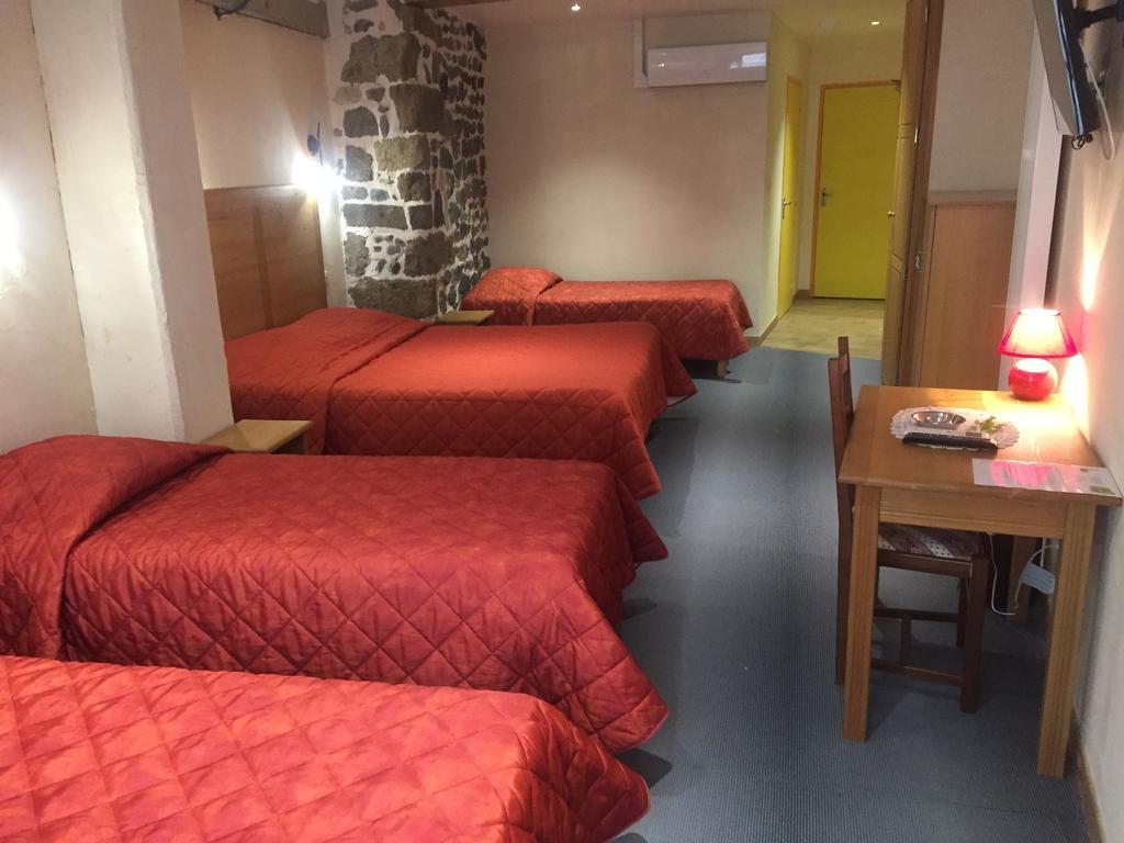 Le Bilboquet Hotel Le Puy-en-Velay ภายนอก รูปภาพ